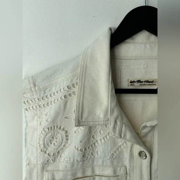 Free People We The Free Embroidered Denim Vest Boho Western Oversized - Picture 3 of 12